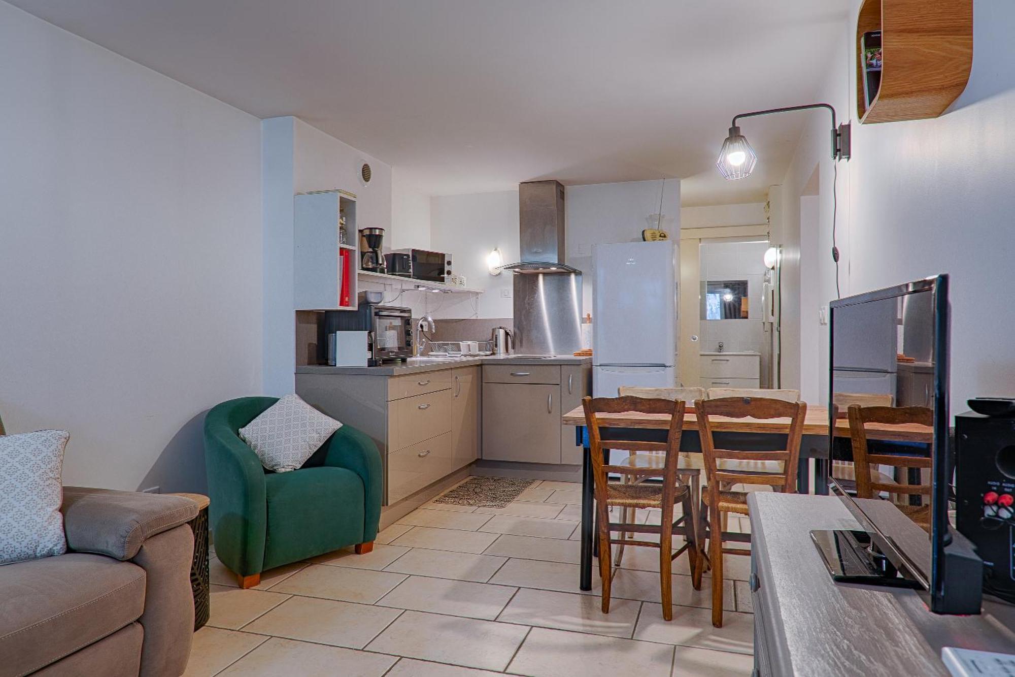 Au Epiceah, Logement A La Campagne 瓦朗斯 外观 照片